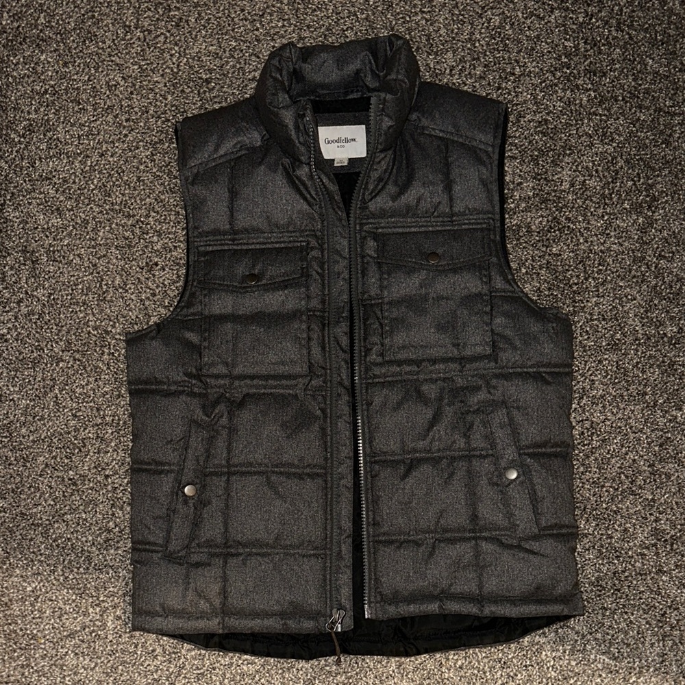 Goodfellow & Co Charcoal Quilted Vest